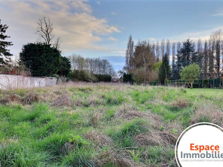 Bouchain : Terrain constructible de 1900 m2 — photo 1