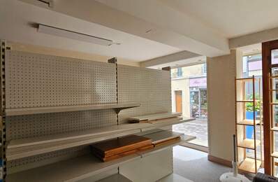 Immeuble à Vendre Loudun 6 pièce(s) 185 m2 — photo du bien