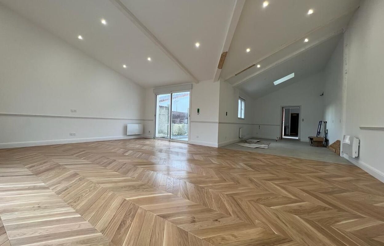 maison 4 pièces 139 m2 à vendre à Cholet (49300)