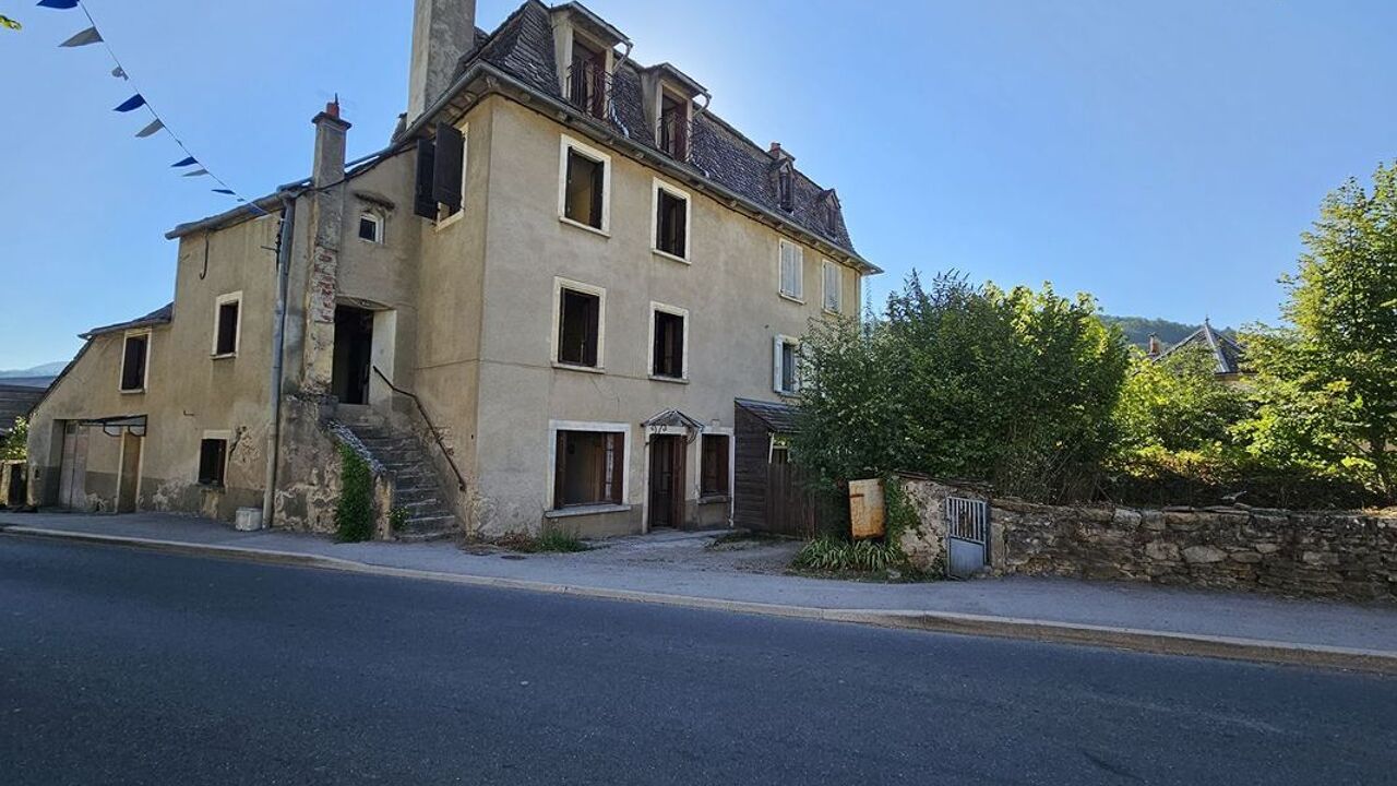 maison 7 pièces 205 m2 à vendre à Bourgs sur Colagne (48100)