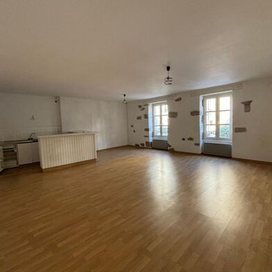 Appartement 1 pièce 61 m²