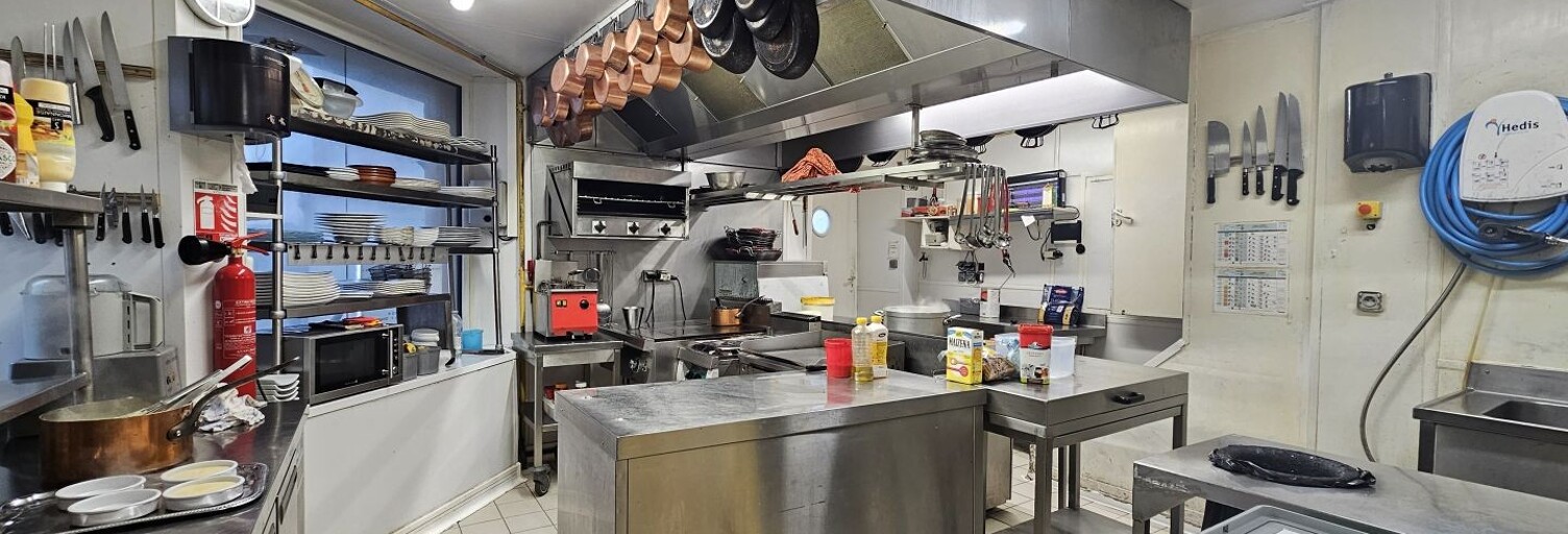 Commerce  217 m² à vendre à Douarnenez (29100)