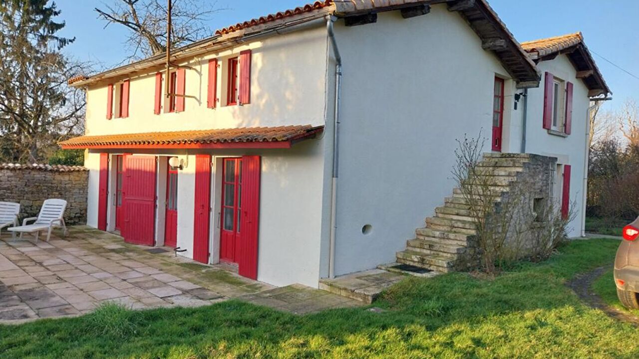 maison 7 pièces 175 m2 à vendre à Prailles-la-Couarde (79370)