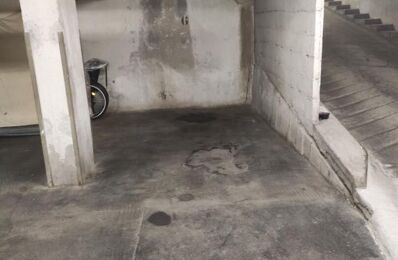 vente garage 64 990 € à proximité de Paris 7 (75007)