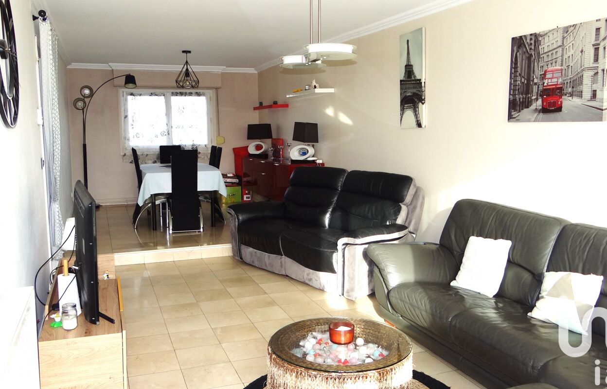 appartement 4 pièces 75 m2 à vendre à Saint-Jean-de-la-Ruelle (45140)