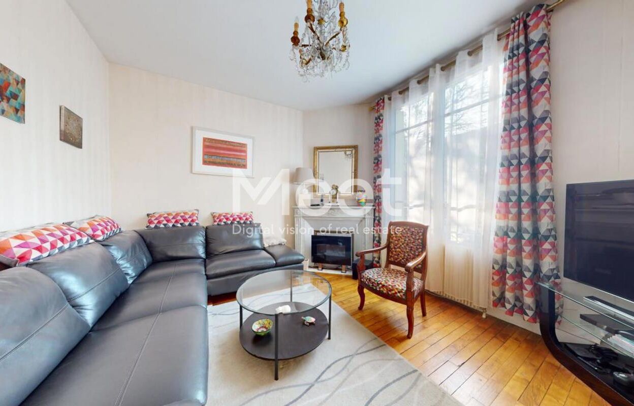 maison 8 pièces 180 m2 à vendre à Vitry-sur-Seine (94400)