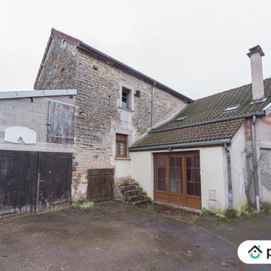 Maison 5 pièces 114000 €