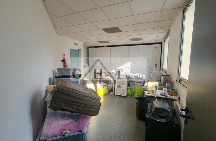 Bureaux 210 M2² standing — photo 3