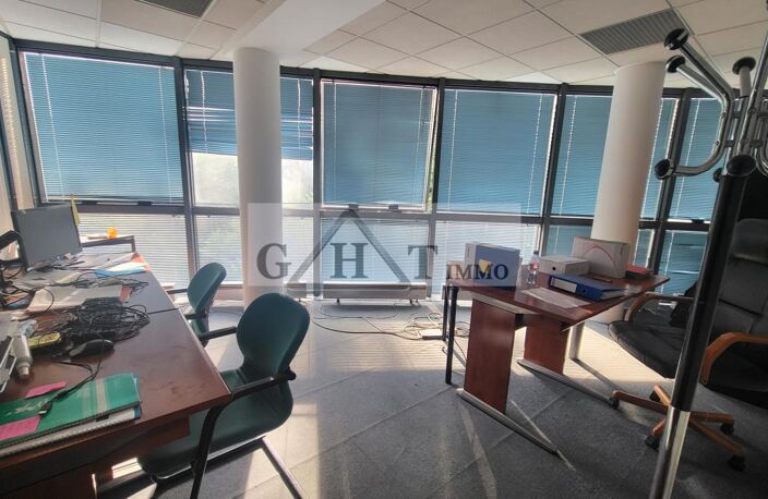 Bureaux 210 M2² standing — photo 5