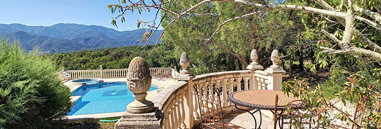 Maison 12 Pièces 269 m² à vendre à Céret (66400)