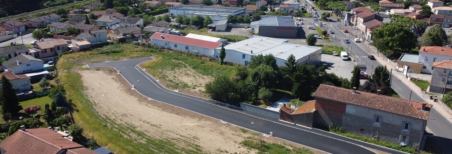 Terrain  384 m² à vendre à Saint-Jean-du-Falga (09100)