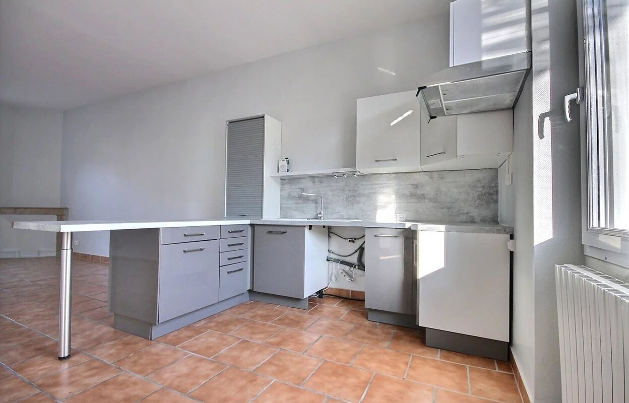 maison 3 pièces 76 m2 à vendre à Le Teil (07400)