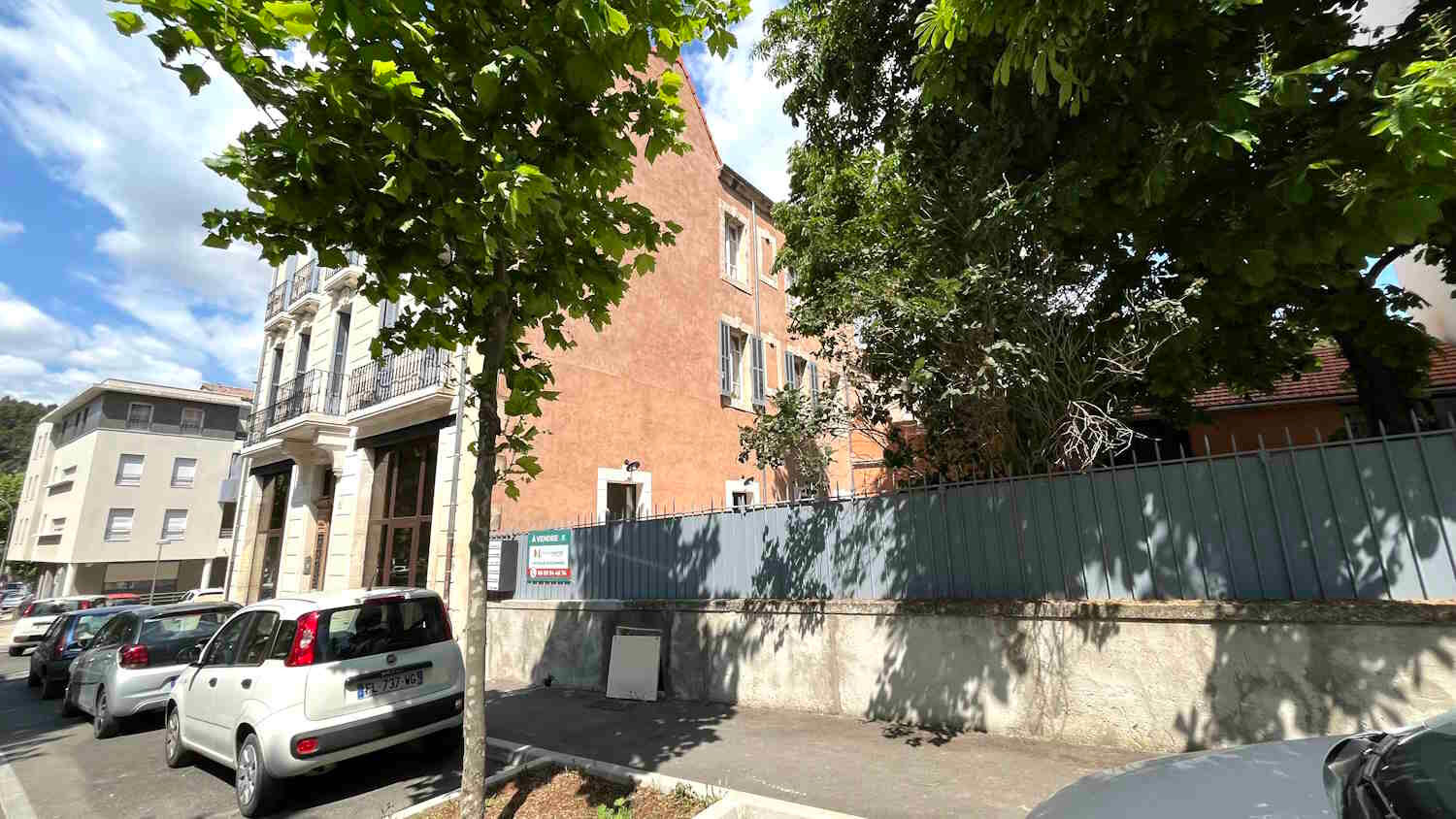 Agence immobilière de Square Habitat Apt
