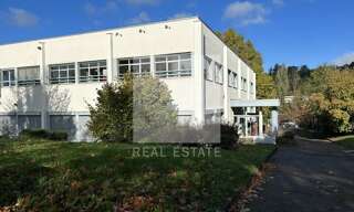 Bureau  198 m² à louer à Tassin-la-Demi-Lune (69160)