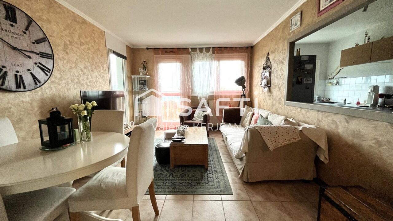 appartement 4 pièces 84 m2 à vendre à Plaisir (78370)