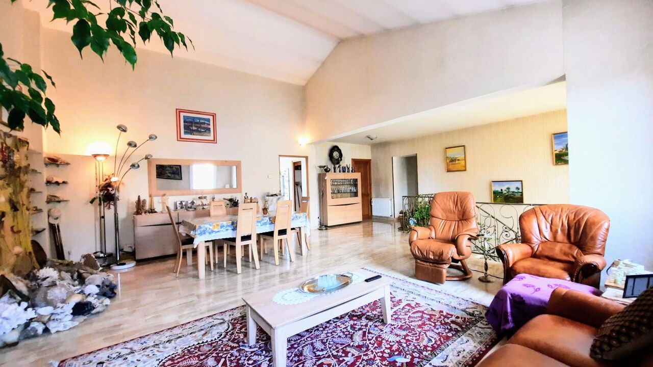 maison 6 pièces 211 m2 à vendre à Perpignan (66000)