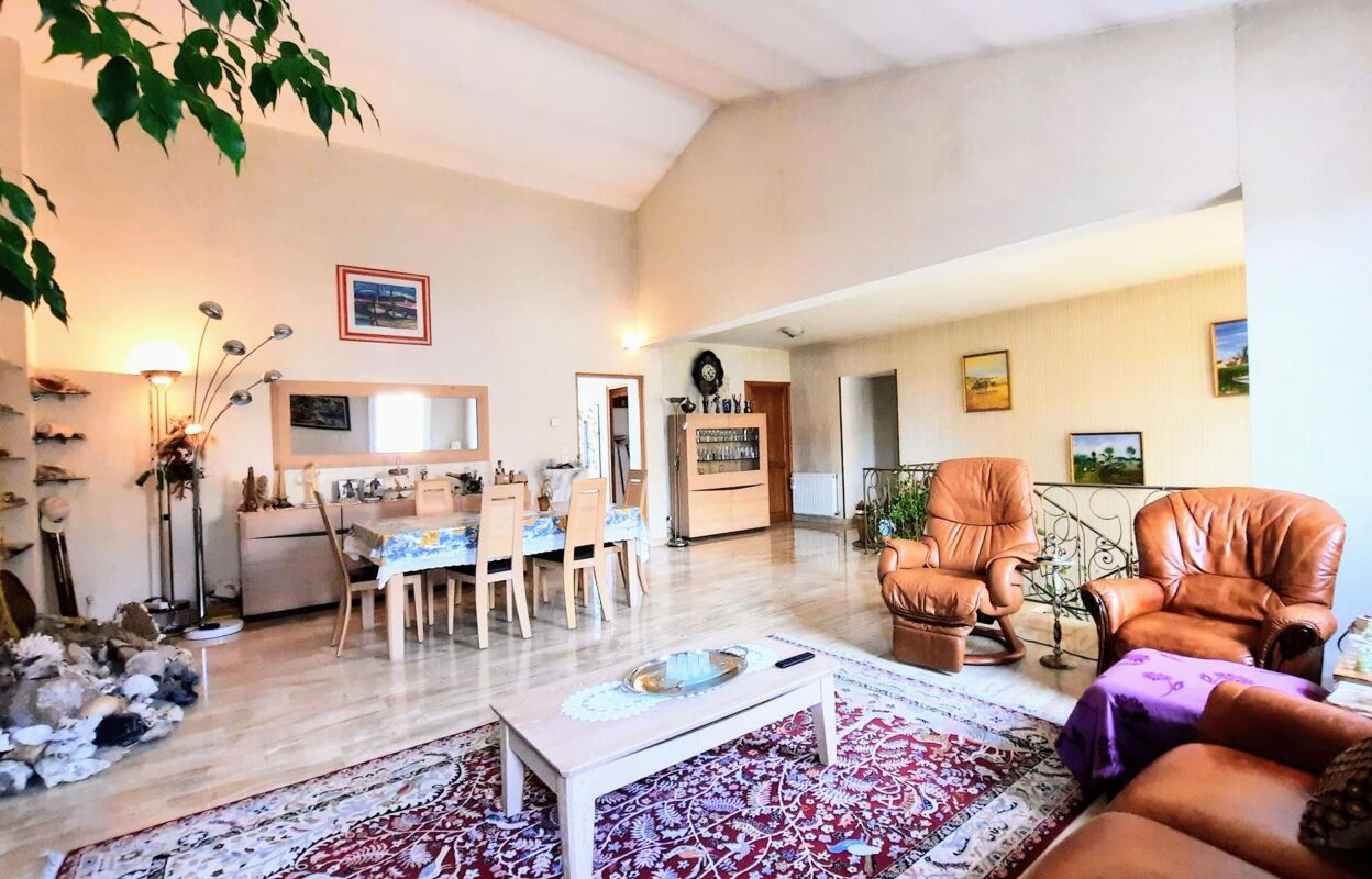 maison 6 pièces 211 m2 à vendre à Perpignan (66000)