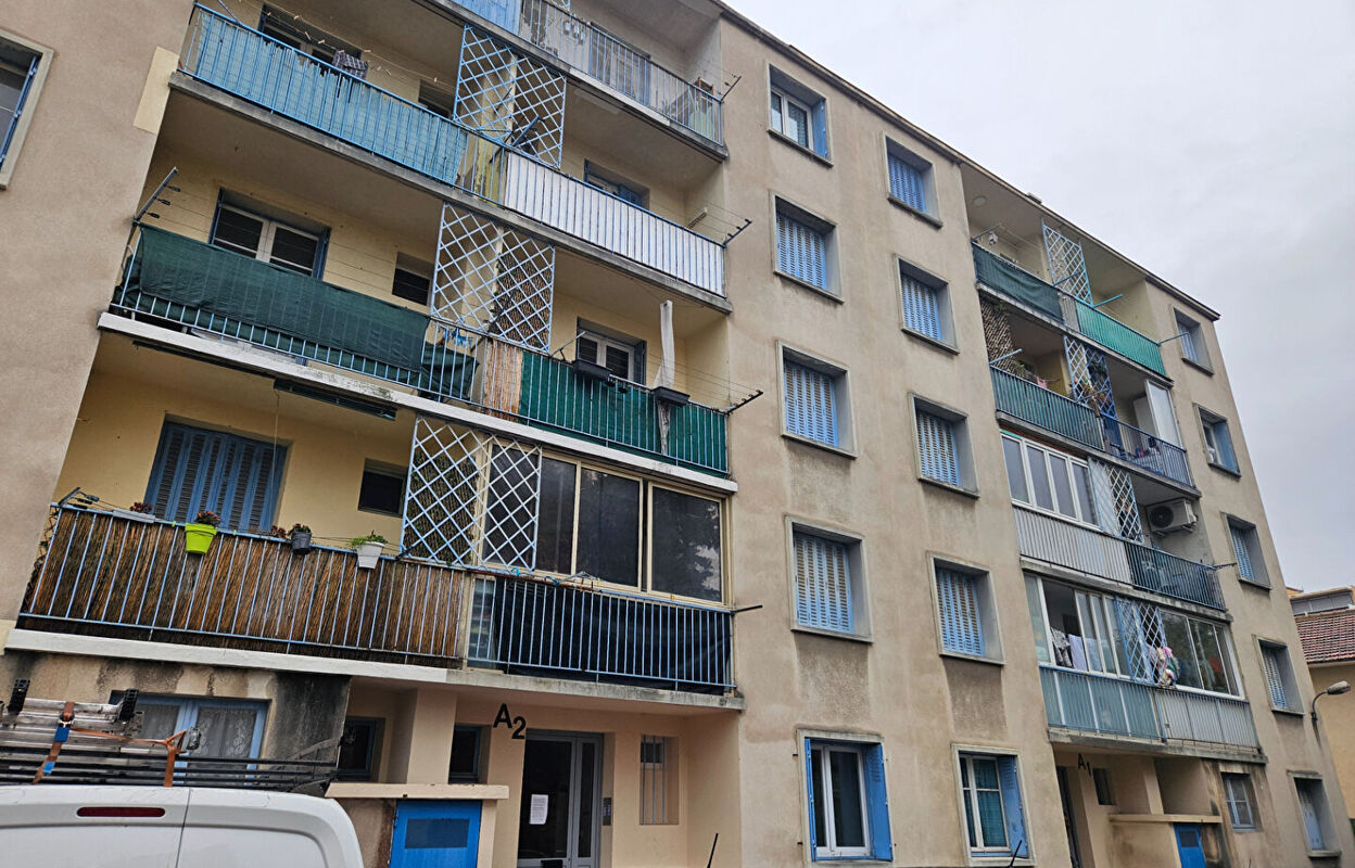appartement 2 pièces 42 m2 à vendre à Marseille 13 (13013)