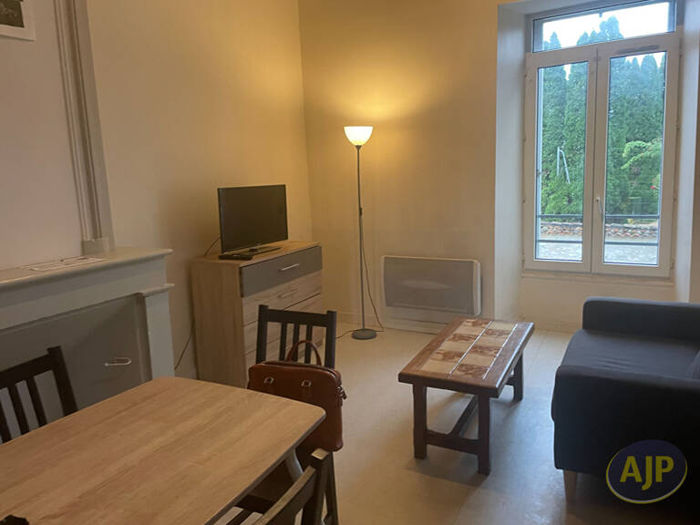 Appartement  duplex Saintes 4 pièce(s) 82.04 m2 — photo 1