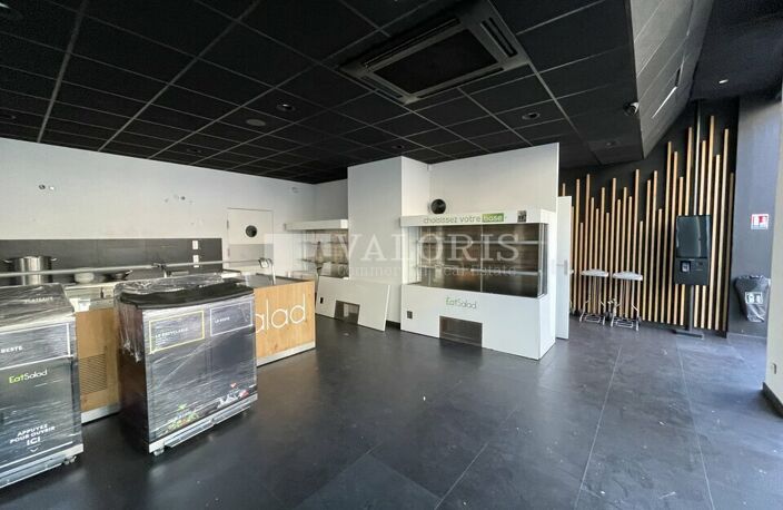 LOCAL COMMERCIAL à LOUER — photo 5