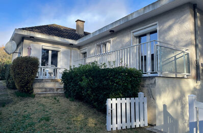 vente maison 265 000 € à proximité de Quinçay (86190)