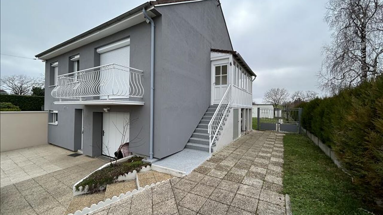 maison 5 pièces 107 m2 à vendre à Châteauroux (36000)