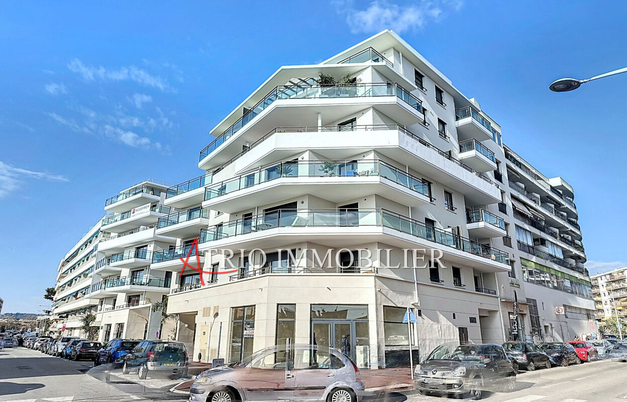 commerce  pièces 40 m2 à louer à Cagnes-sur-Mer (06800)