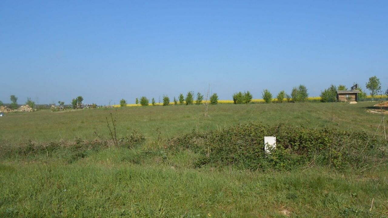 terrain  pièces 1738 m2 à vendre à La Selle-sur-le-Bied (45210)