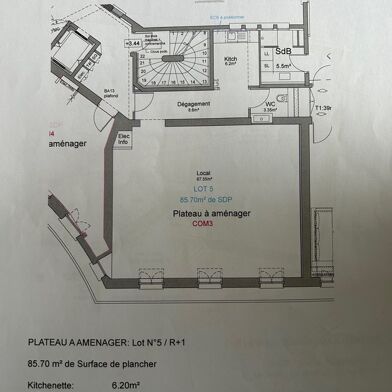 Bureau 1 pièce 86 m²