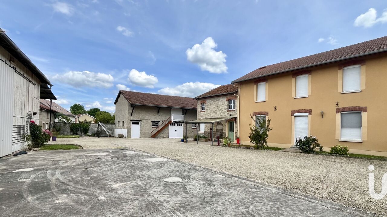 maison 7 pièces 201 m2 à vendre à Auve (51800)