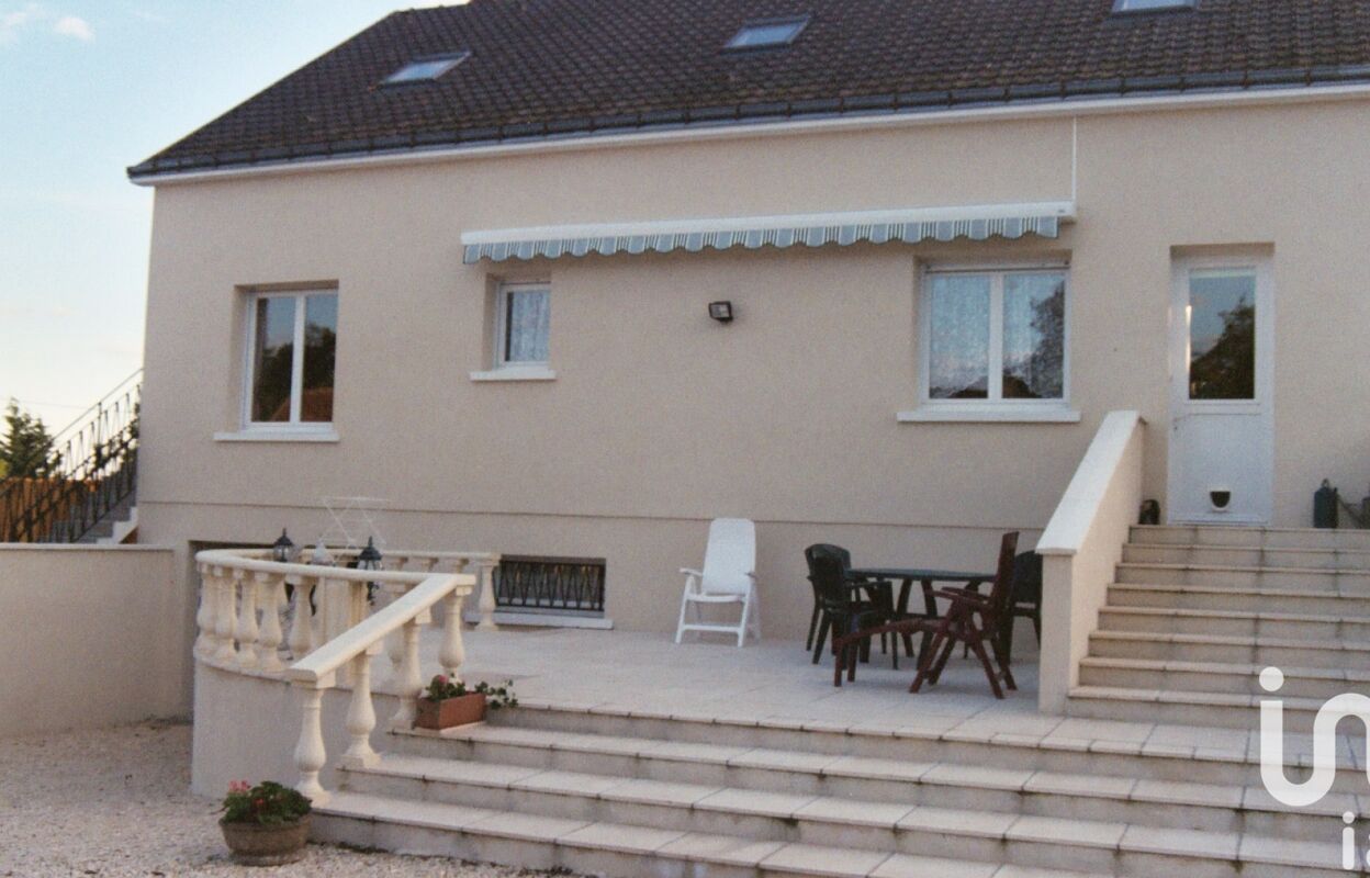 maison 8 pièces 264 m2 à vendre à Loché-sur-Indrois (37460)