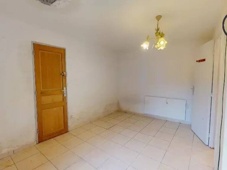 Local commercial/professionnel - Guilhemery — photo 1