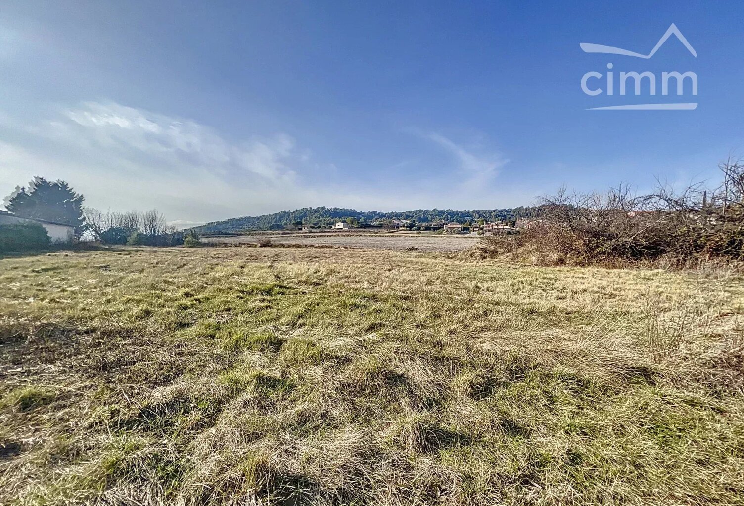 Terrain constructible avec vue dominante et vue sur le Ventoux — photo 1