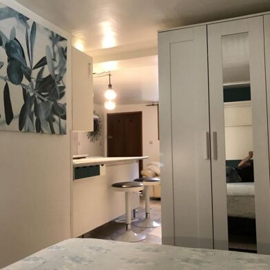 Appartement 1 pièces 780 €