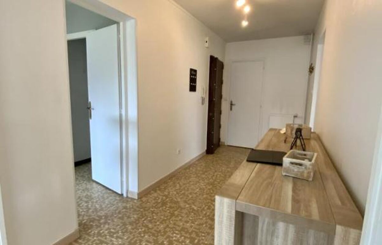 appartement 5 pièces 95 m2 à louer à Grenoble (38000)