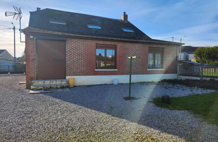 Plain pied individuel avec 2 garages — photo 2