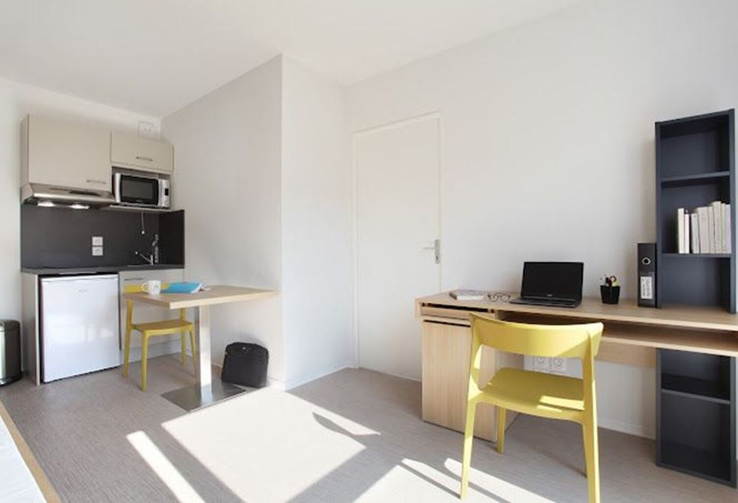 Studio - 20.96m ² — photo 1