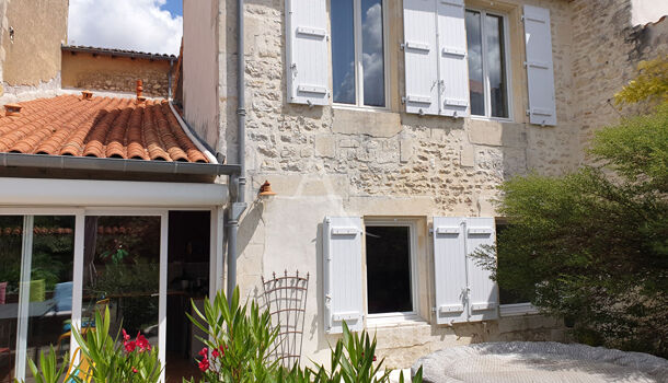 Villa / Maison 4 pièces  à vendre Saint-Jean-d'Angély 17400