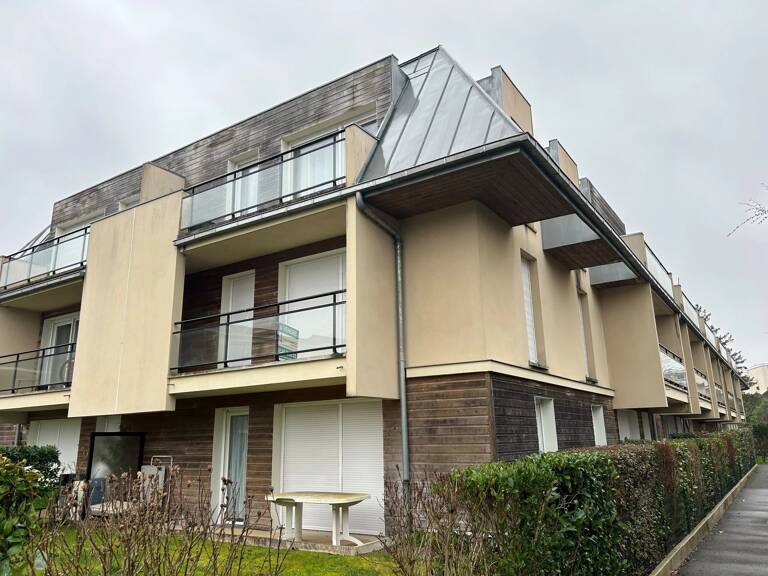 A LOUER - Appartement 2 pièces à CHARTRES — photo 1