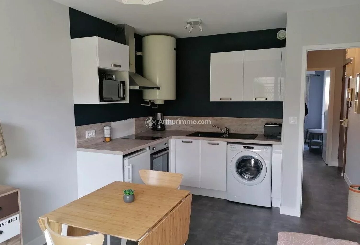 Residence BEAUSOLEIL - T2 RDC n°3 avec Parking n°3 — photo 1