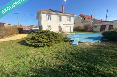 vente maison 246 000 € à proximité de Montpeyroux (63114)