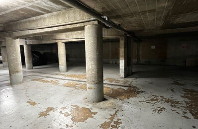 garage  pièces 17 m2 à vendre à Avignon (84000)