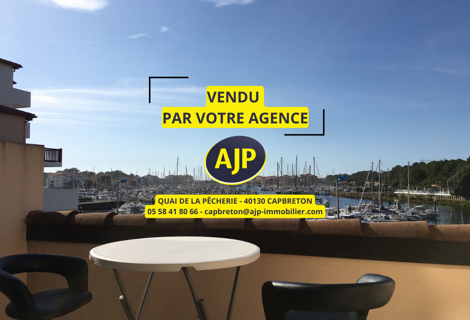 CAPBRETON PROCHE HOSSEGOR - STUDIO VUE PORT EN PARFAIT ETAT AVEC CELLIER — photo 1