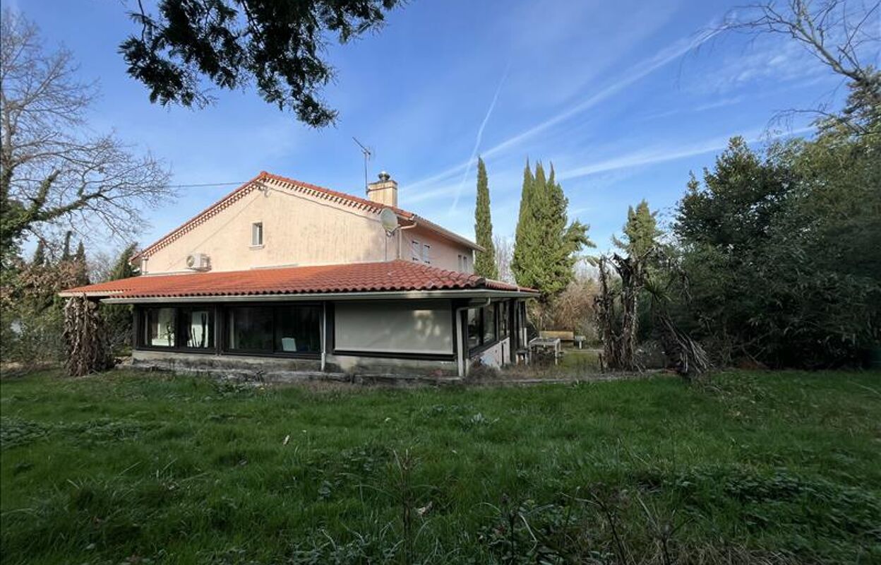 maison 6 pièces 158 m2 à vendre à Moissac (82200)