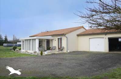 vente maison 213 000 € à proximité de Les Adjots (16700)