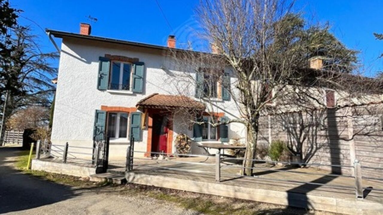 maison 8 pièces 206 m2 à vendre à Saint-Siméon-de-Bressieux (38870)