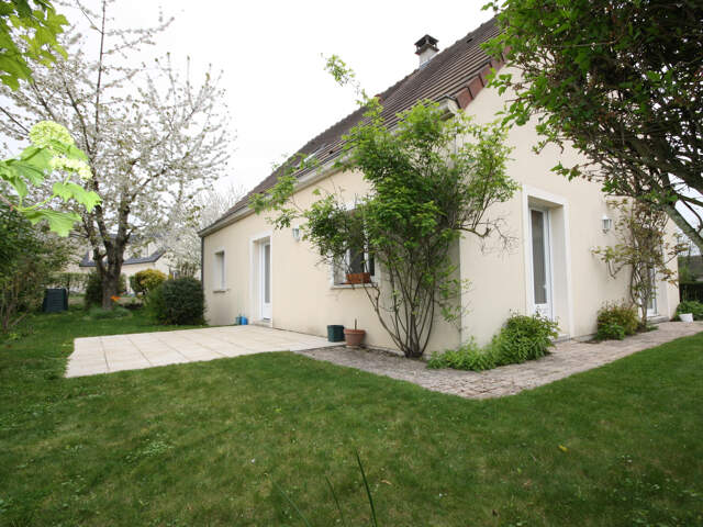 Cernay les Reims, maison moderne confort de plain pied, 5 chambres, jardin et sous sol total — photo du bien