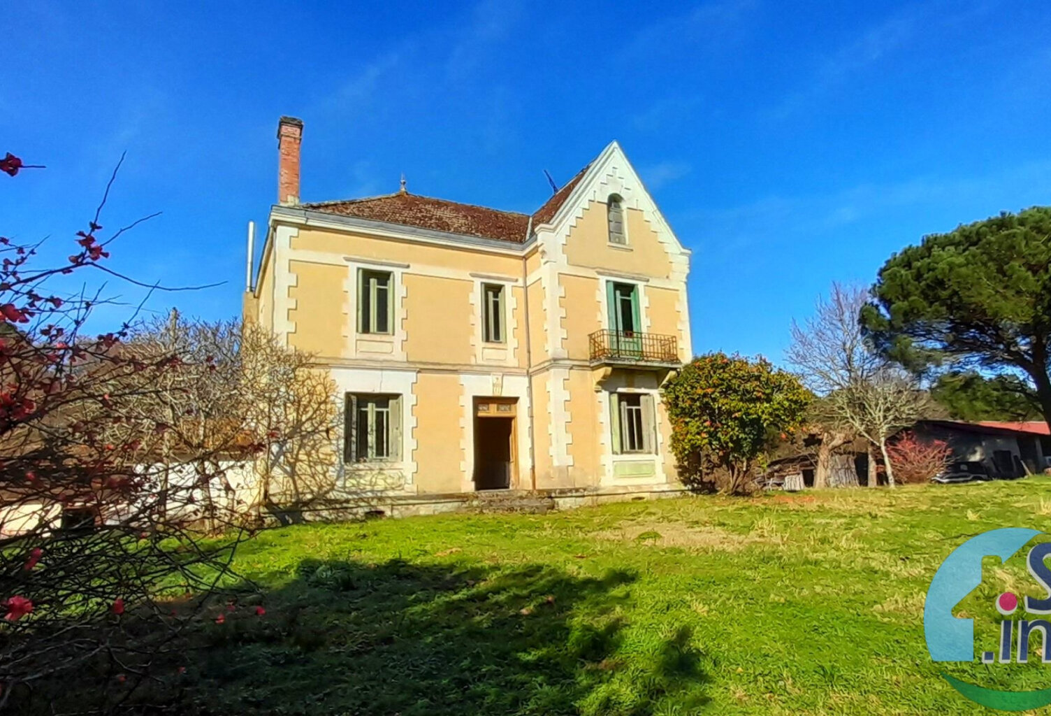 MIMIZAN - A 10 minutes, Maison de maître de 215m2 à rénover — photo 1