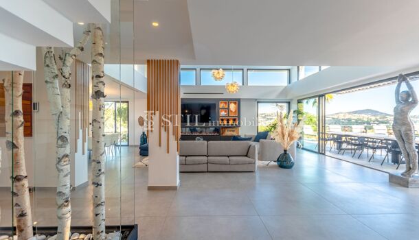 Villa / Maison 5 pièces  à louer Sainte-Maxime 83120