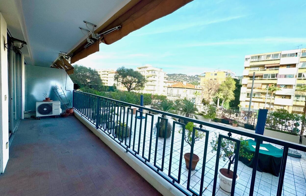 appartement 3 pièces 86 m2 à vendre à Le Cannet (06110)